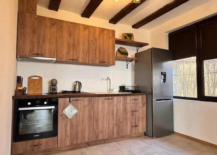 Eco Complex Albizia - Private With Garden & Terrace Near Byala *