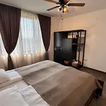 Луксозна вила Eco Complex Albizia - Private With Garden & Terrace Near Byala *