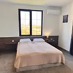 Eco Complex Albizia - Private With Garden & Terrace Near Byala Луксозна вила