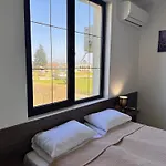 Луксозна вила Eco Complex Albizia - Private With Garden & Terrace Near Byala *