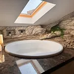 Луксозна вила Eco Complex Albizia - Private With Garden & Terrace Near Byala