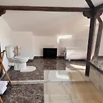 Eco Complex Albizia - Private With Garden & Terrace Near Byala *