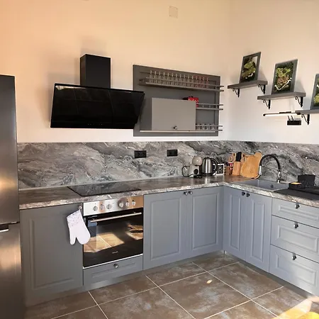 Eco Complex Albizia - Private With Garden & Terrace Near Byala * Goszpodinovo