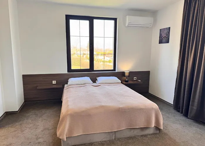 Eco Complex Albizia - Private With Garden & Terrace Near Byala Villa
